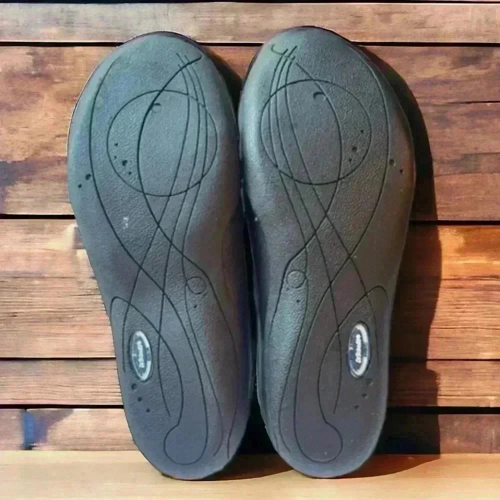 Dr.Scholl’s NEW No Tags black and animal print flats size 7.5W. Leather Upper